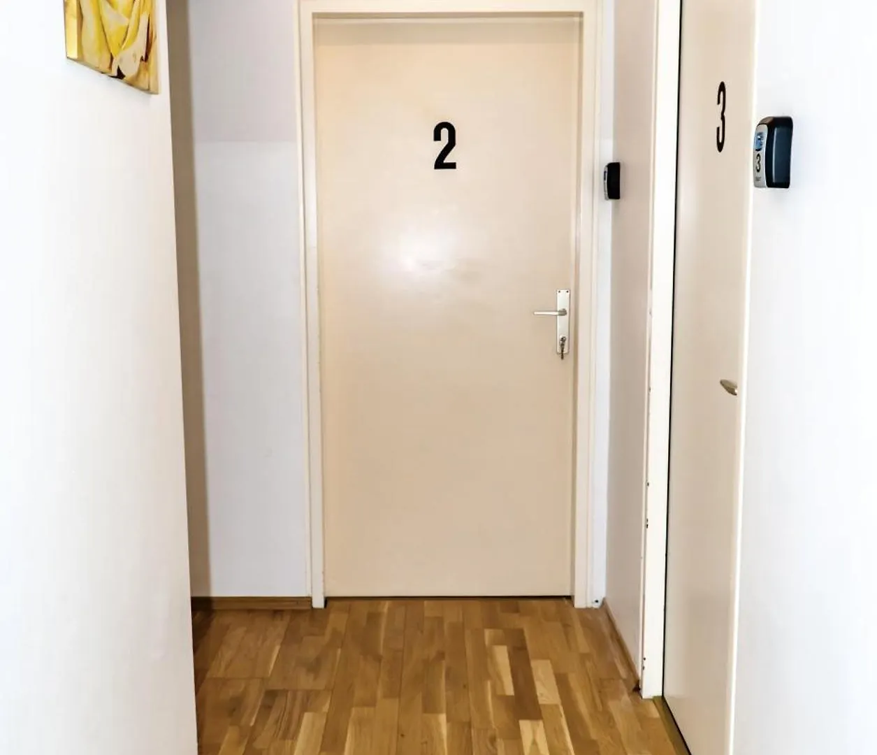 Spacious Rooms 5 Minutes To Wiener Stadthalle Homestay