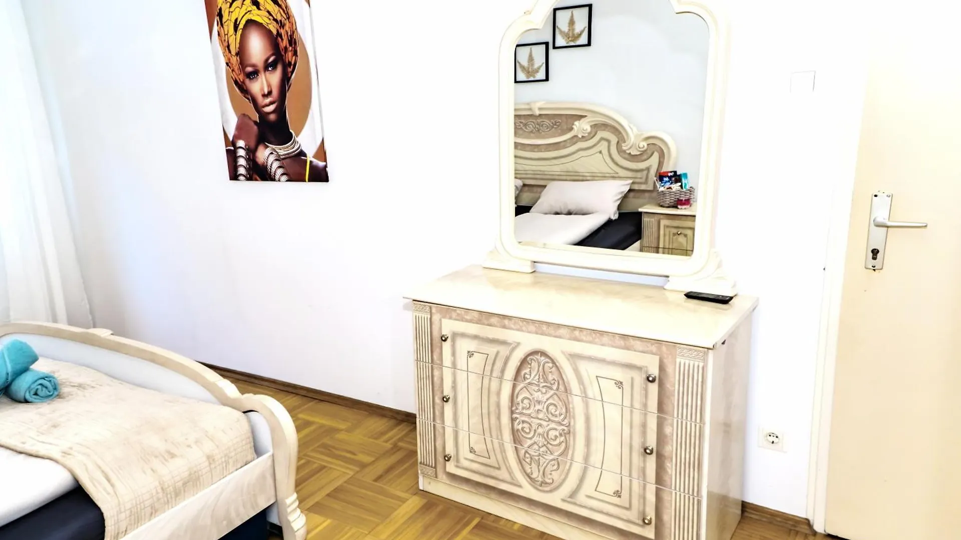 Spacious Rooms 5 Minutes To Wiener Stadthalle 0*, Vienna Austria