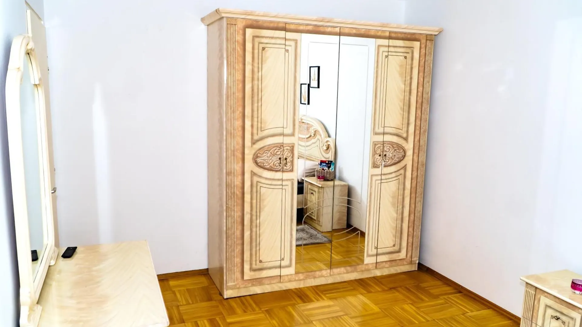 Spacious Rooms 5 Minutes To Wiener Stadthalle Austria